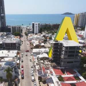 Casa en Venta Con Local Comercial Col Palos Prietos