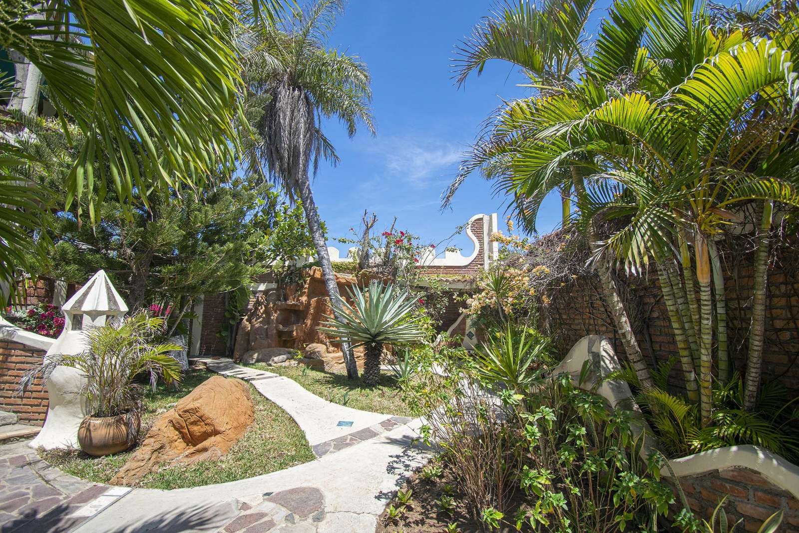 WhatsApp Image 2025-11-25 at 9.40.22 AM (3)