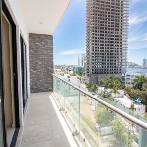 Disfruta la experiencia del mar en Mazatlán a solo una cuadra de la playa