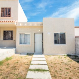 Casa en Venta en Fraccionamiento Stanza Magnolia Mazatlán