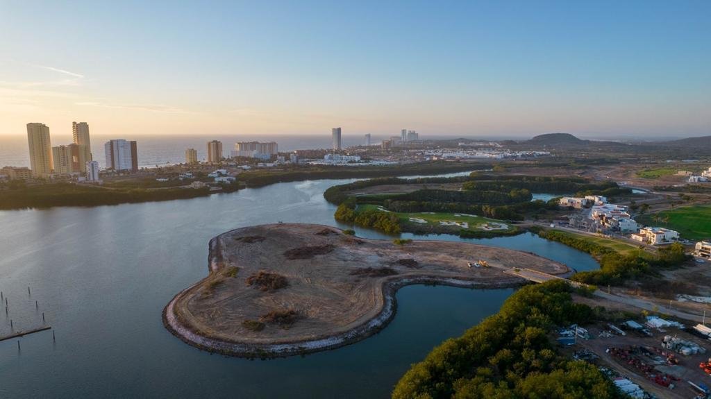 Salaar Island 1
